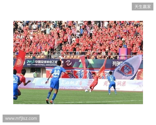 四连胜遭终结！铜梁龙1-1西海岸 阿齐兹破门杜月徵建功李镇全中柱